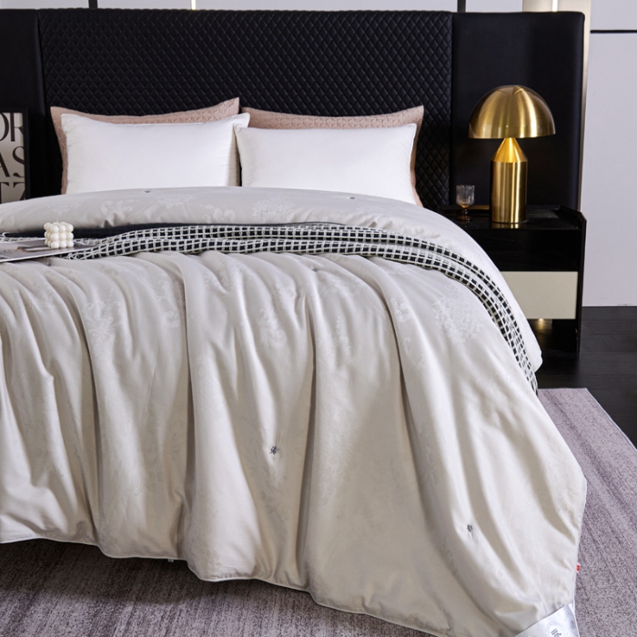 91家纺网 家纺一手货源 找家纺 新品 热销桑蚕丝被 蝴桐家纺 全棉提花桑蚕丝被 保真桑蚕丝被 超柔天然夏凉被 空调被 春秋被 加厚冬被 婚庆被芯 四季被