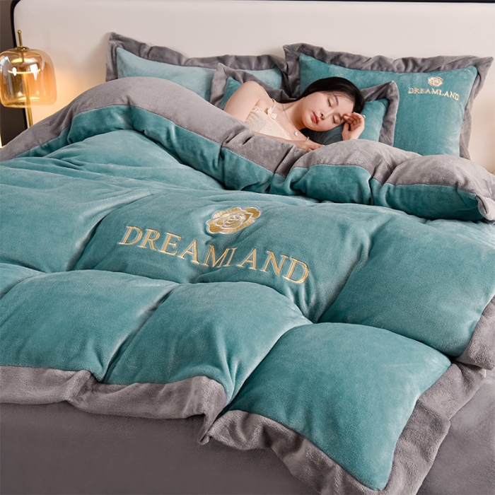 91家纺网 家纺一手货源 找家纺 （总）云恋家纺 2025新款加厚刺绣牛奶绒四件套--梦想款