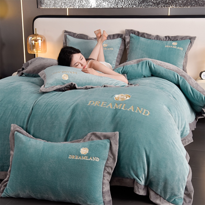 91家纺网 家纺一手货源 找家纺 （总）云恋家纺 2025新款加厚刺绣牛奶绒四件套--梦想款