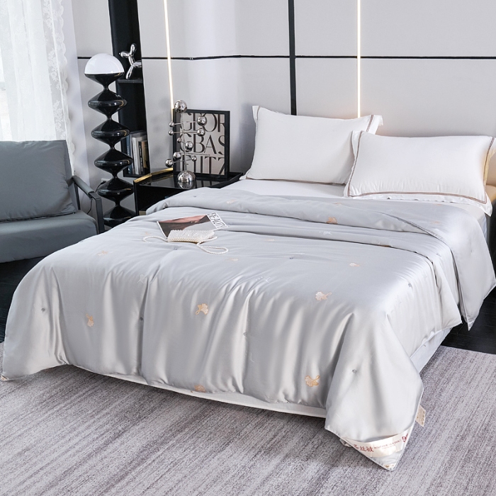 91家纺网 家纺一手货源 找家纺 （总）热销桑蚕丝被 全棉剪花桑蚕丝被 保真桑蚕丝被 夏凉被 空调被 春秋被 冬被 婚庆被子