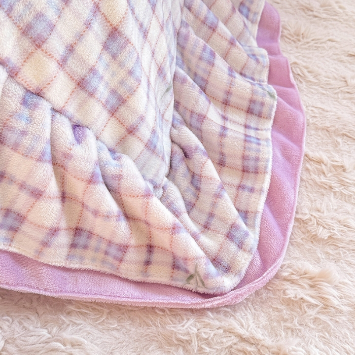 91家纺网 家纺一手货源 找家纺 苏米娜2025新款高克重11斤重直播热款双层蕾丝花边全消光牛奶绒印花床盖四件套单床盖床盖三件套 紫嫣