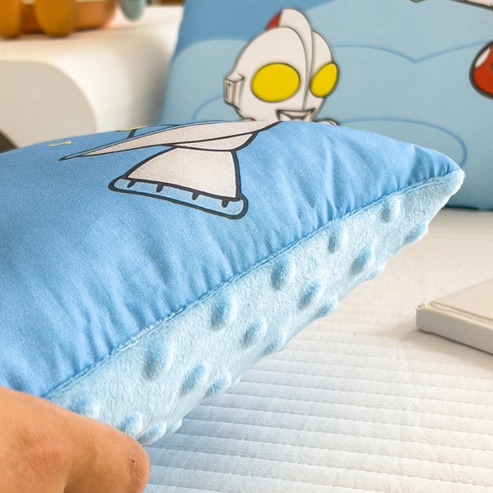 91家纺网 家纺一手货源 找家纺 （总）云恋 2025卡通全棉儿童豆豆枕午睡枕学生枕头幼儿园枕头小孩男孩女孩枕芯加枕套可拆卸