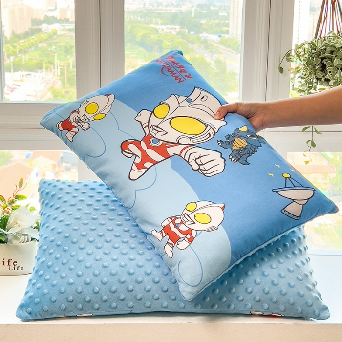 91家纺网 家纺一手货源 找家纺 （总）云恋 2025卡通全棉儿童豆豆枕午睡枕学生枕头幼儿园枕头小孩男孩女孩枕芯加枕套可拆卸