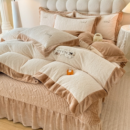 91家纺网 家纺一手货源 找家纺 （总）漫布云2025年新款全消光加厚牛奶绒轻奢简约床盖款四件套-雅致系列