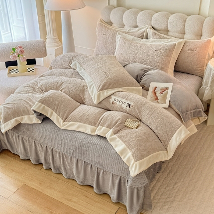 （总）漫布云2025年新款全消光加厚牛奶绒轻奢简约床盖款四件套-雅致系列