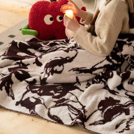 91家纺网 家纺一手货源 找家纺 （总）明治西川半边绒毛毯 休闲毯子沙发盖毯 午休小毯子车载小毛毯ins小红书风格