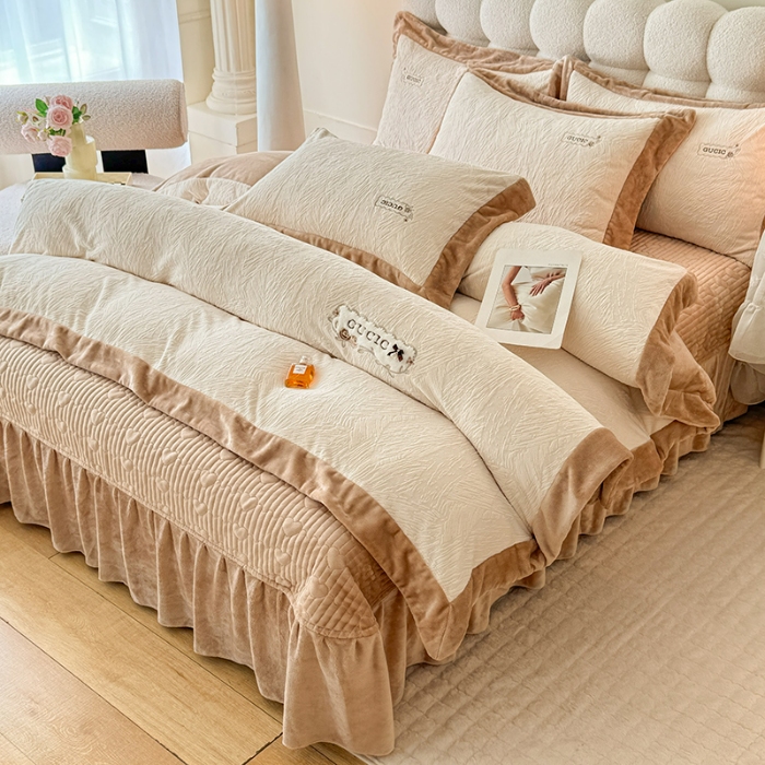 91家纺网 家纺一手货源 找家纺 苏米娜2025年新款全消光加厚牛奶绒轻奢简约床盖款四件套-雅致系列  雅致-奶咖 