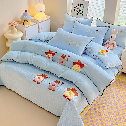 苏米娜家纺2025新款230g全消光大版卡通牛奶绒兔毛贴布绣花四件套可爱卡通男孩女孩法莱绒被套三件套    笑脸熊