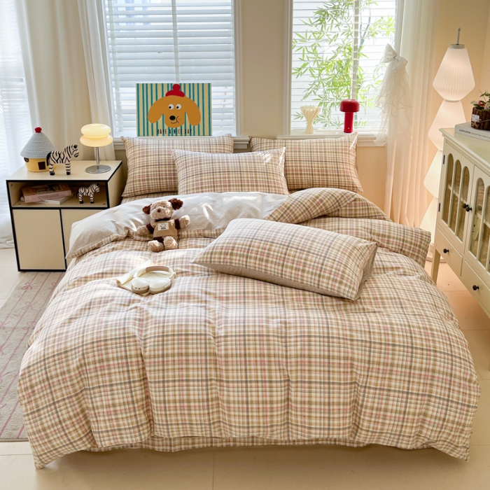 91家纺网 家纺一手货源 找家纺 坚果摄影  简约条格套件拍摄赏析