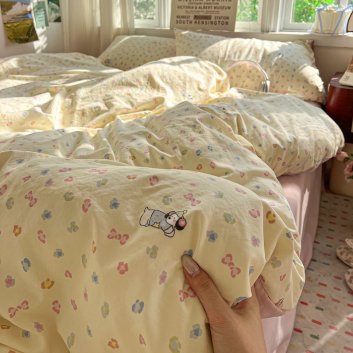 91家纺网 家纺一手货源 找家纺 坚果摄影   卡通可爱风套件拍摄赏析