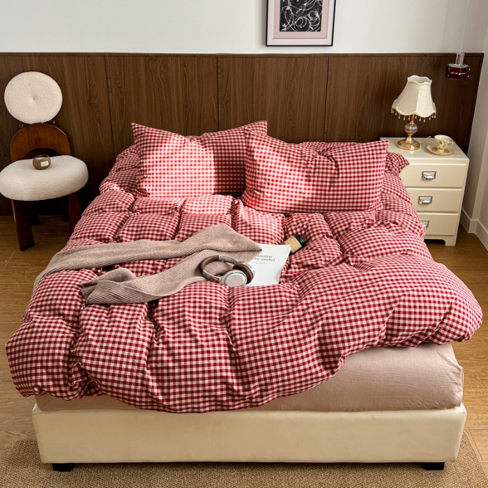 91家纺网 家纺一手货源 找家纺 坚果摄影  简约条格套件拍摄赏析