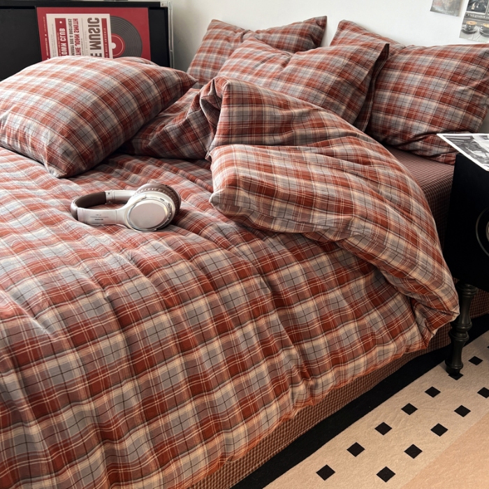 91家纺网 家纺一手货源 找家纺 坚果摄影  简约条格套件拍摄赏析