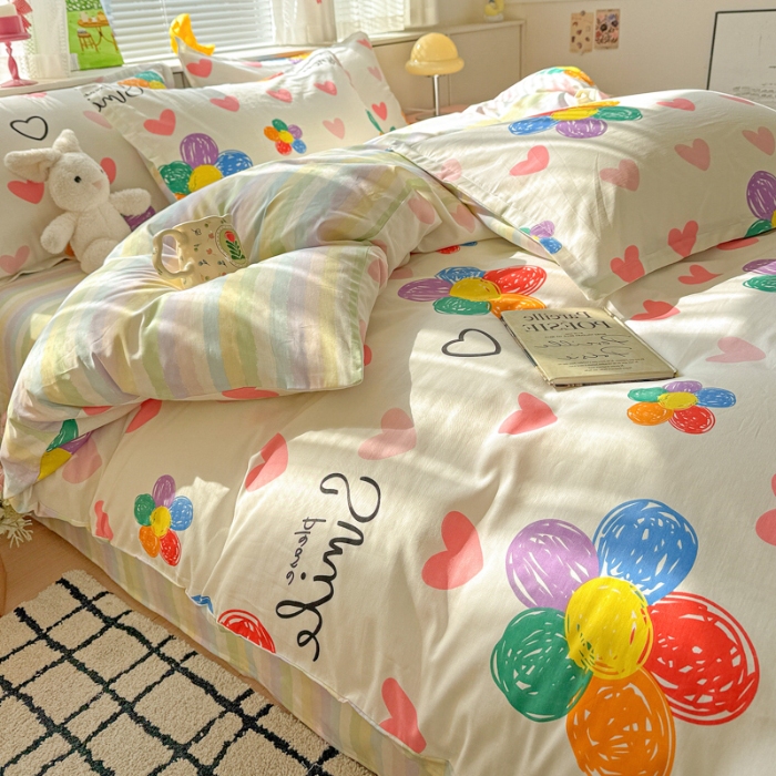 91家纺网 家纺一手货源 找家纺 坚果摄影  小清新花卉套件拍摄赏析