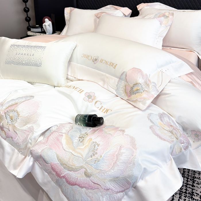 91家纺网 家纺一手货源 找家纺 （总）星蕴家纺 2025新款13376新疆全棉刺绣四件套-黛尔【高档礼盒包装】