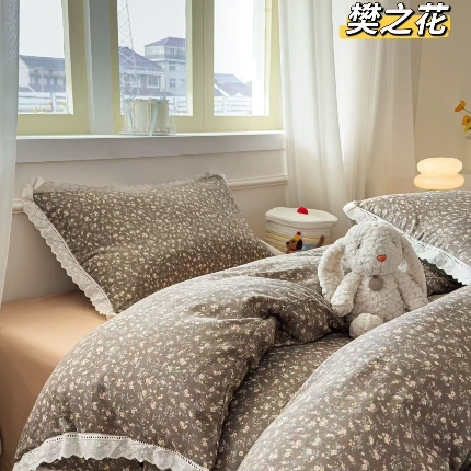 91家纺网 家纺一手货源 找家纺 （总）2025新款纯棉全棉双层纱法式少女蕾丝花边紫色碎花纱布温馨四件套