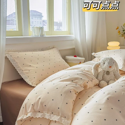 91家纺网 家纺一手货源 找家纺 （总）2025新款纯棉全棉双层纱法式少女蕾丝花边紫色碎花纱布温馨四件套