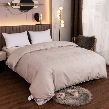 91家纺网 家纺一手货源 找家纺  100%桑蚕丝高级蚕丝被纯棉被子冬被四季被春秋被芯 大红结婚喜被送礼物