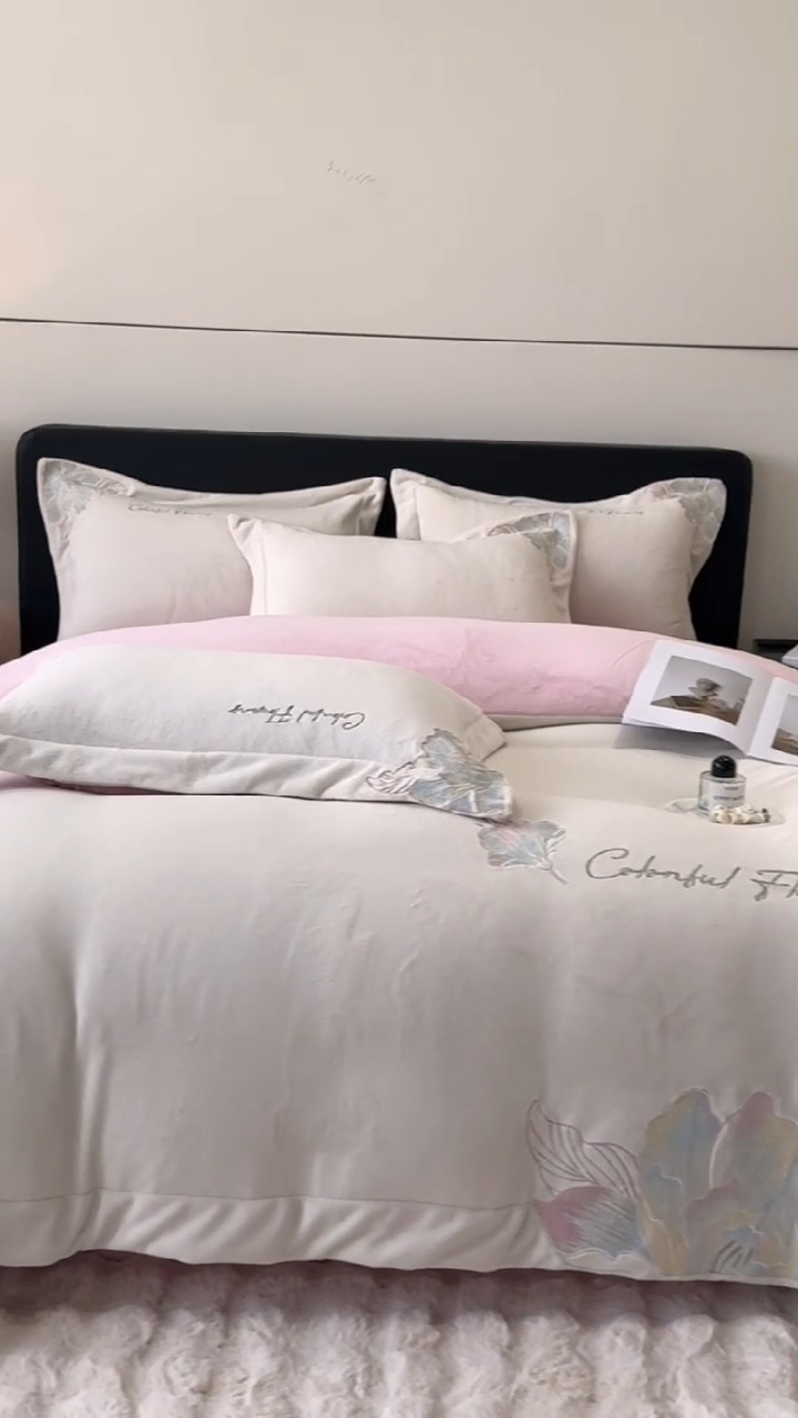 91家纺网 家纺一手货源 找家纺 （总）2026新款牛奶绒刺绣工艺高克重四件套-安娜系列