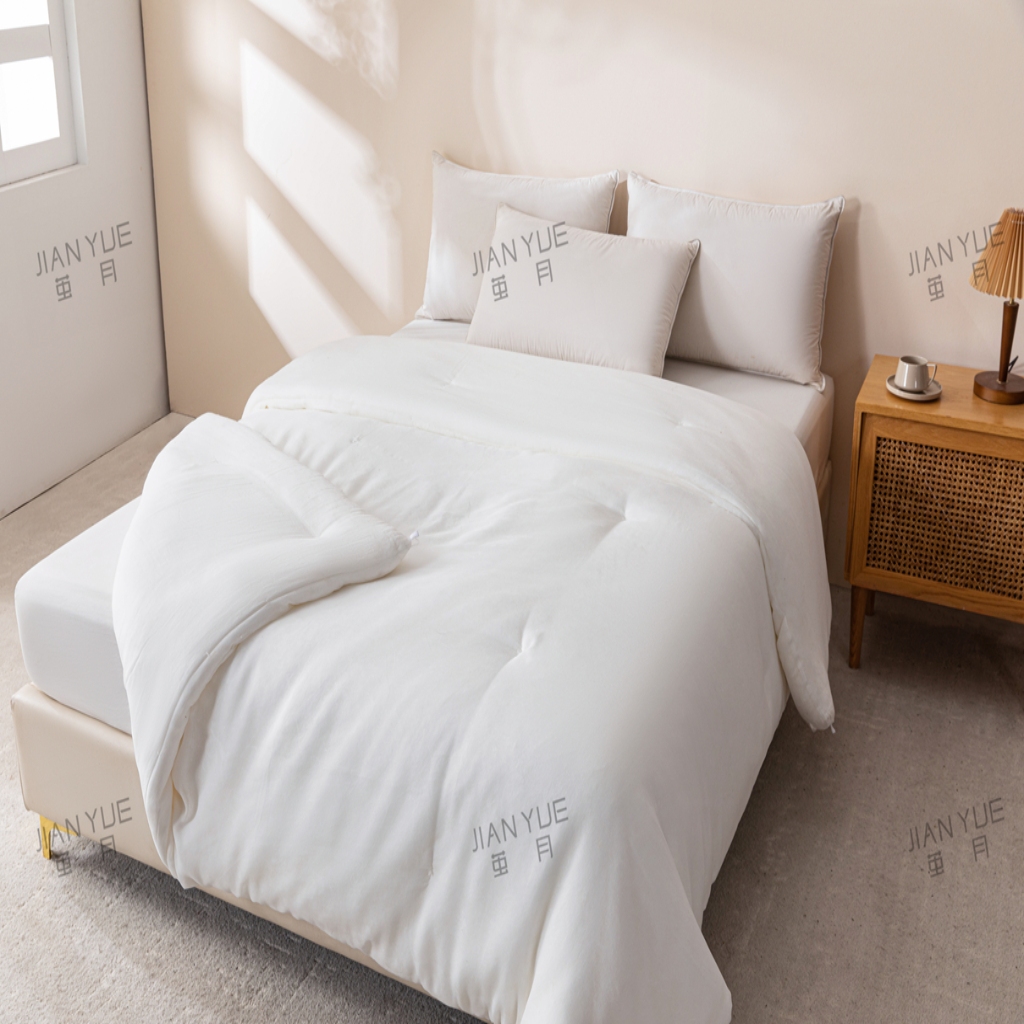 91家纺网 家纺一手货源 找家纺 （总）茧月 蚕丝被 100%桑蚕长丝裸胎 蚕丝原料被芯被子可定做 国标优等品