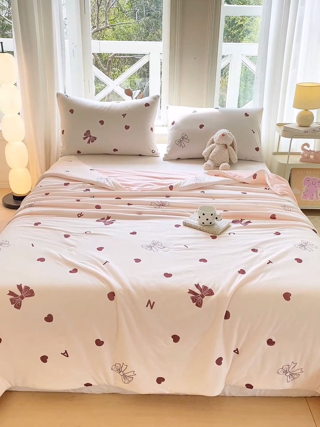 91家纺网 家纺一手货源 找家纺 延遥2025年新款凉感丝夏被大豆纤维填充针织棉空调被学生宿舍夏凉被 爱心蝴蝶结