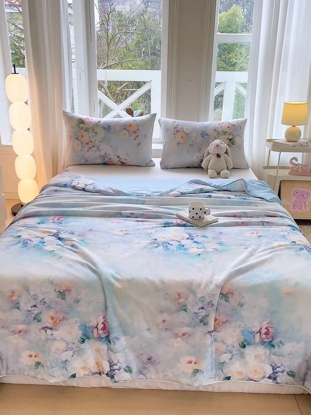 91家纺网 家纺一手货源 找家纺 延遥2025年新款凉感丝夏被大豆纤维填充针织棉空调被学生宿舍夏凉被 浮花半日