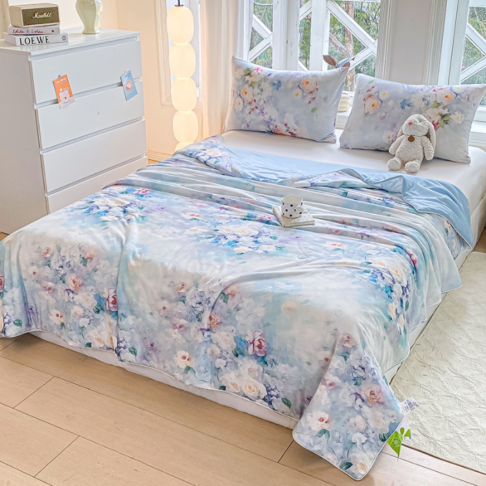 91家纺网 家纺一手货源 找家纺 延遥2025年新款凉感丝夏被大豆纤维填充针织棉空调被学生宿舍夏凉被 浮花半日