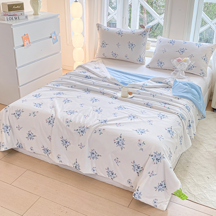 91家纺网 家纺一手货源 找家纺 延遥2025年新款凉感丝夏被大豆纤维填充针织棉空调被学生宿舍夏凉被 清风明月