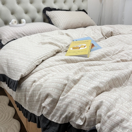 91家纺网 家纺一手货源 找家纺 （总）（总）【苏东来】2026韩版蕾丝花边纯棉全棉双层纱四件套印花纯棉四件套法式赫本木耳花边全棉公主双层纱四件套