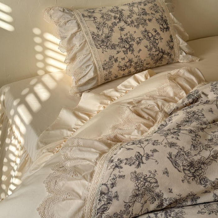 91家纺网 家纺一手货源 找家纺 惯盈家纺 2026新款法式复古灯芯绒印花全棉花边床裙款全棉四件套-素写（含买家秀） 素写-奶芙