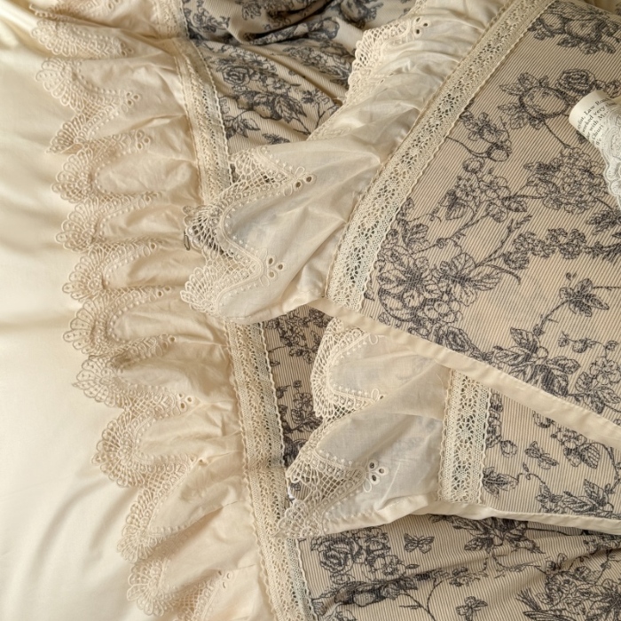 91家纺网 家纺一手货源 找家纺 惯盈家纺 2026新款法式复古灯芯绒印花全棉花边床裙款全棉四件套-素写（含买家秀） 素写-奶芙