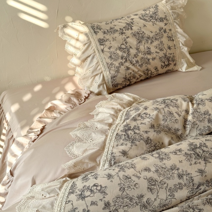91家纺网 家纺一手货源 找家纺 惯盈家纺 2026新款法式复古灯芯绒印花全棉花边床裙款全棉四件套-素写（含买家秀） 素写-卡其
