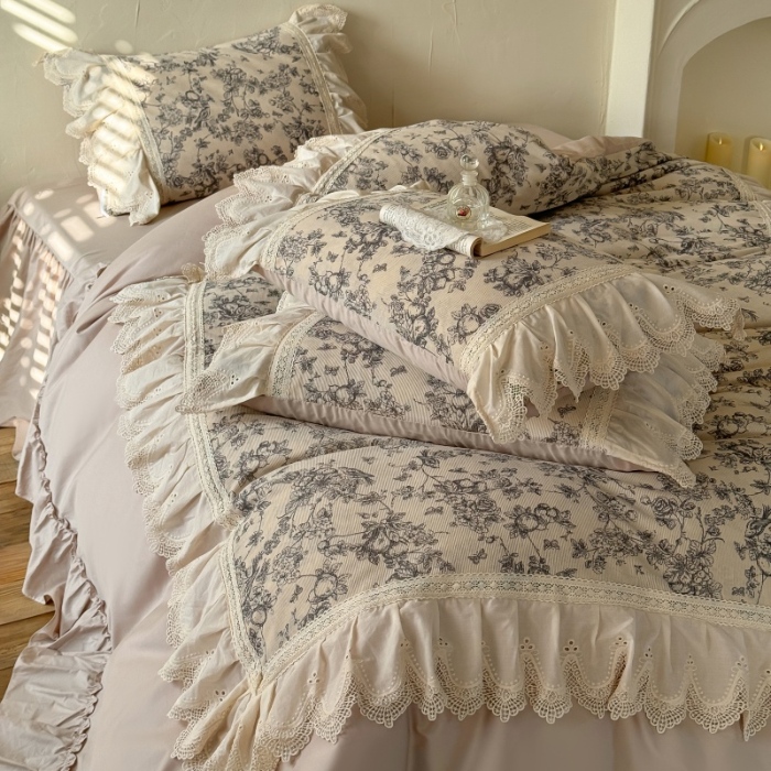 91家纺网 家纺一手货源 找家纺 惯盈家纺 2026新款法式复古灯芯绒印花全棉花边床裙款全棉四件套-素写（含买家秀） 素写-卡其