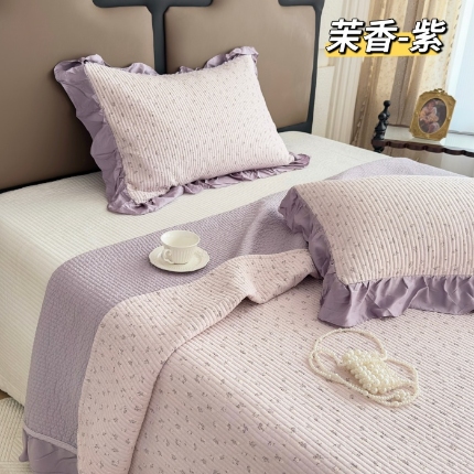 91家纺网 家纺一手货源 找家纺 （总）莫代尔天丝床盖三件套 砂洗小清新夹棉绗缝防滑床单四季