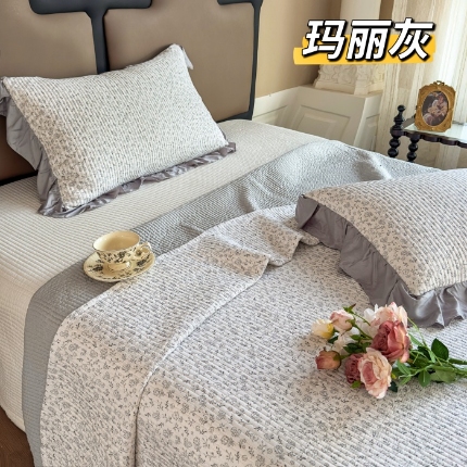 91家纺网 家纺一手货源 找家纺 （总）莫代尔天丝床盖三件套 砂洗小清新夹棉绗缝防滑床单四季