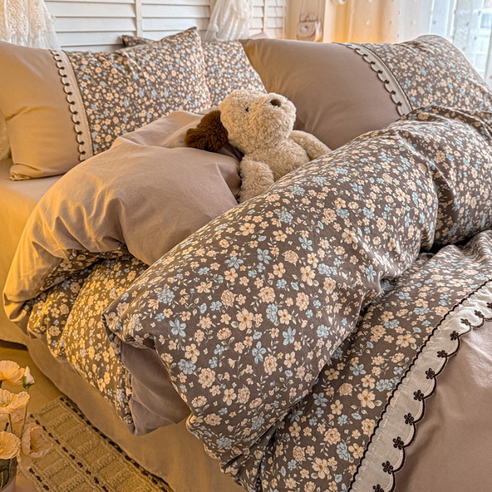 91家纺网 家纺一手货源 找家纺 （总）鑫利来家纺 2026古法水洗棉法式花边四件套甄选纯棉花边拼接款四件套印花被套床单单品四件套