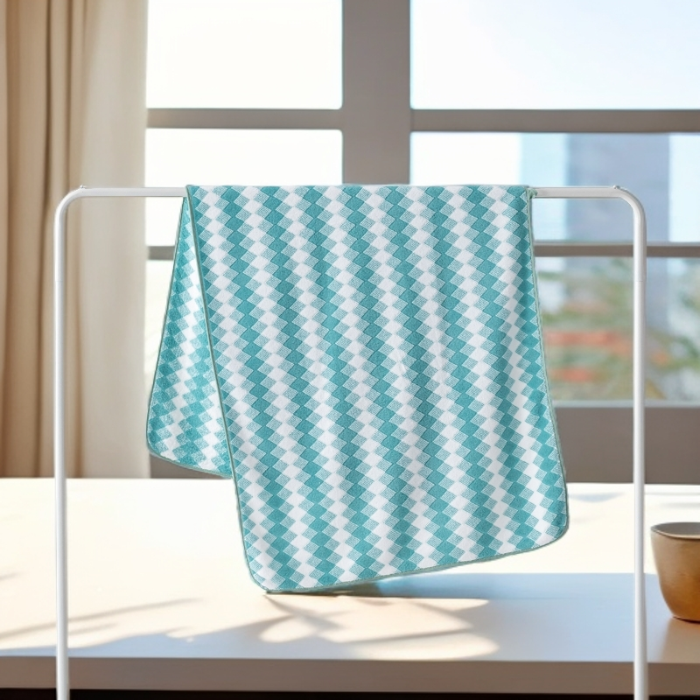 91家纺网 家纺一手货源 找家纺 （总）三色格珊瑚绒毛巾浴巾套装电商库存直播引流毛浴巾