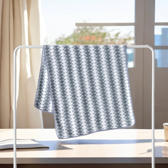 91家纺网 家纺一手货源 找家纺 （总）三色格珊瑚绒毛巾浴巾套装电商库存直播引流毛浴巾