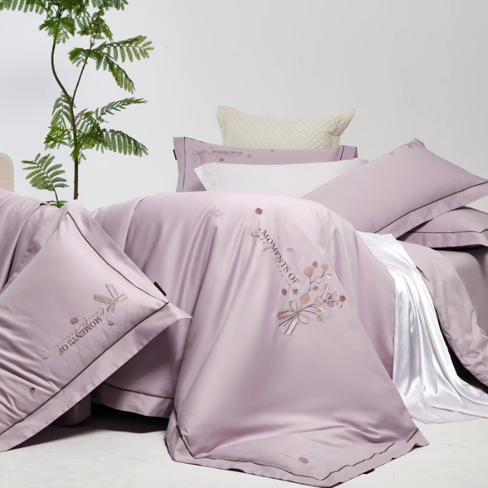 91家纺网 家纺一手货源 找家纺 梦丝语家纺秋冬婚庆送礼居家高端100支长绒棉磨毛平绣加毛巾绣四件套