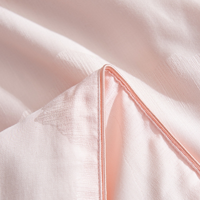 91家纺网 家纺一手货源 找家纺 （总）新品 热销桑蚕丝被 全棉桑蚕丝被 保真桑蚕丝被 夏凉被 空调被 春秋被 加厚冬被 婚庆被子 结婚被芯