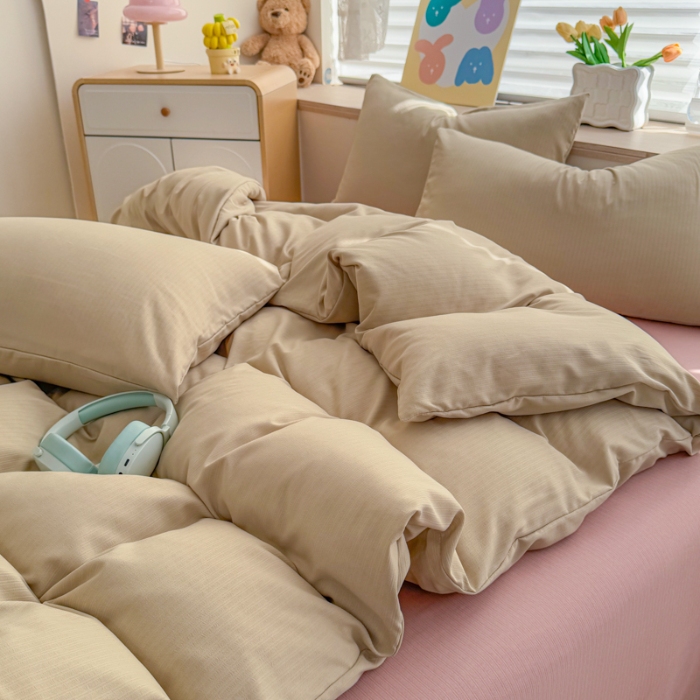 91家纺网 家纺一手货源 找家纺 2026跨境外贸纯色双拼韩国提花棉四件套单被套单床单床笠单品简约素色纯色被套四件套北欧风水洗棉磨毛 T卡其+T粉色