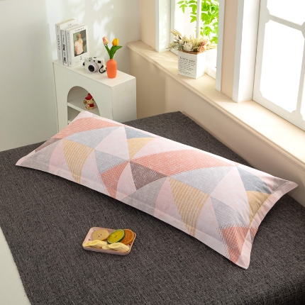 91家纺网 家纺一手货源 找家纺 喜相逢家纺2024新款 D26-双人枕套-纯棉磨毛长枕套全棉磨毛,芳草悠悠,浅夏,奈川蓝,双心物语,雅格,雾里看花,仙本娜,隐士之风,叶影摇香,浅笑嫣然,玫瑰情缘,巴黎春天,春田花花,蜜恋,声声慢,记忆碎片,假日花园,灵动之美,紫罗兰,亚马逊,云雨轩,银灰-32支,贵族粉-32支,花之盛宴,星梦兰-32支,大红-32支,孔雀绿-32支,胭脂红-32支,布伦特,法式香风