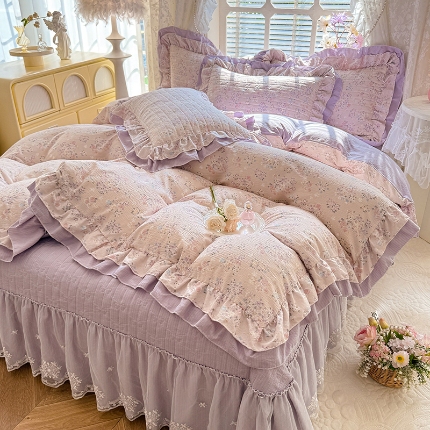 91家纺网 家纺一手货源 找家纺 （总）2026苏米娜法式双层花边印花小碎花全棉纯棉床盖款四件套小竺棉水洗棉麻床裙款泡泡棉