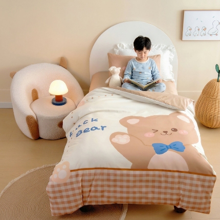 91家纺网 家纺一手货源 找家纺 绒梦里 2026新款A类全棉卡通大版数码印花幼儿园被子三件套儿童套件被套