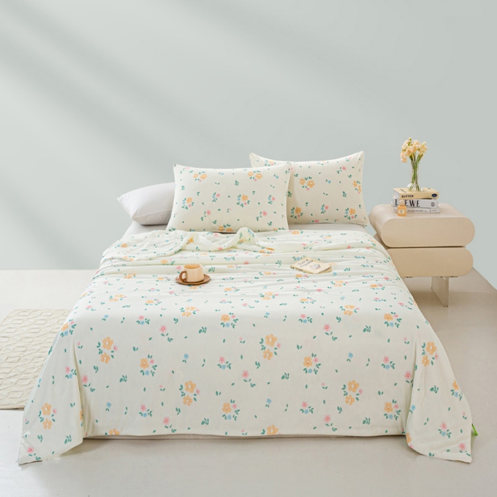 91家纺网 家纺一手货源 找家纺 2026新款3D数码印花有氨凉感丝夏被冰丝夏凉被空调被填充大豆纤维夏被 楚楚花颜