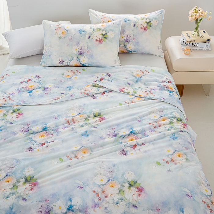 91家纺网 家纺一手货源 找家纺 2026新款3D数码印花有氨凉感丝夏被冰丝夏凉被空调被填充大豆纤维夏被 花城秘境