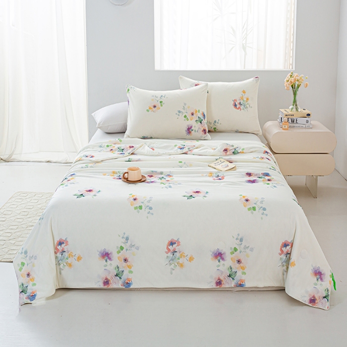 91家纺网 家纺一手货源 找家纺 2026新款3D数码印花有氨凉感丝夏被冰丝夏凉被空调被填充大豆纤维夏被 花样晨熙