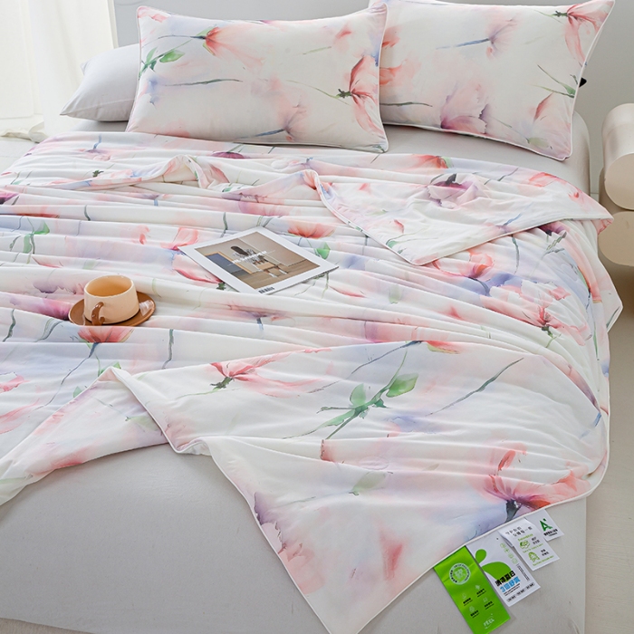 91家纺网 家纺一手货源 找家纺 2026新款3D数码印花有氨凉感丝夏被冰丝夏凉被空调被填充大豆纤维夏被 叶柔苏夏