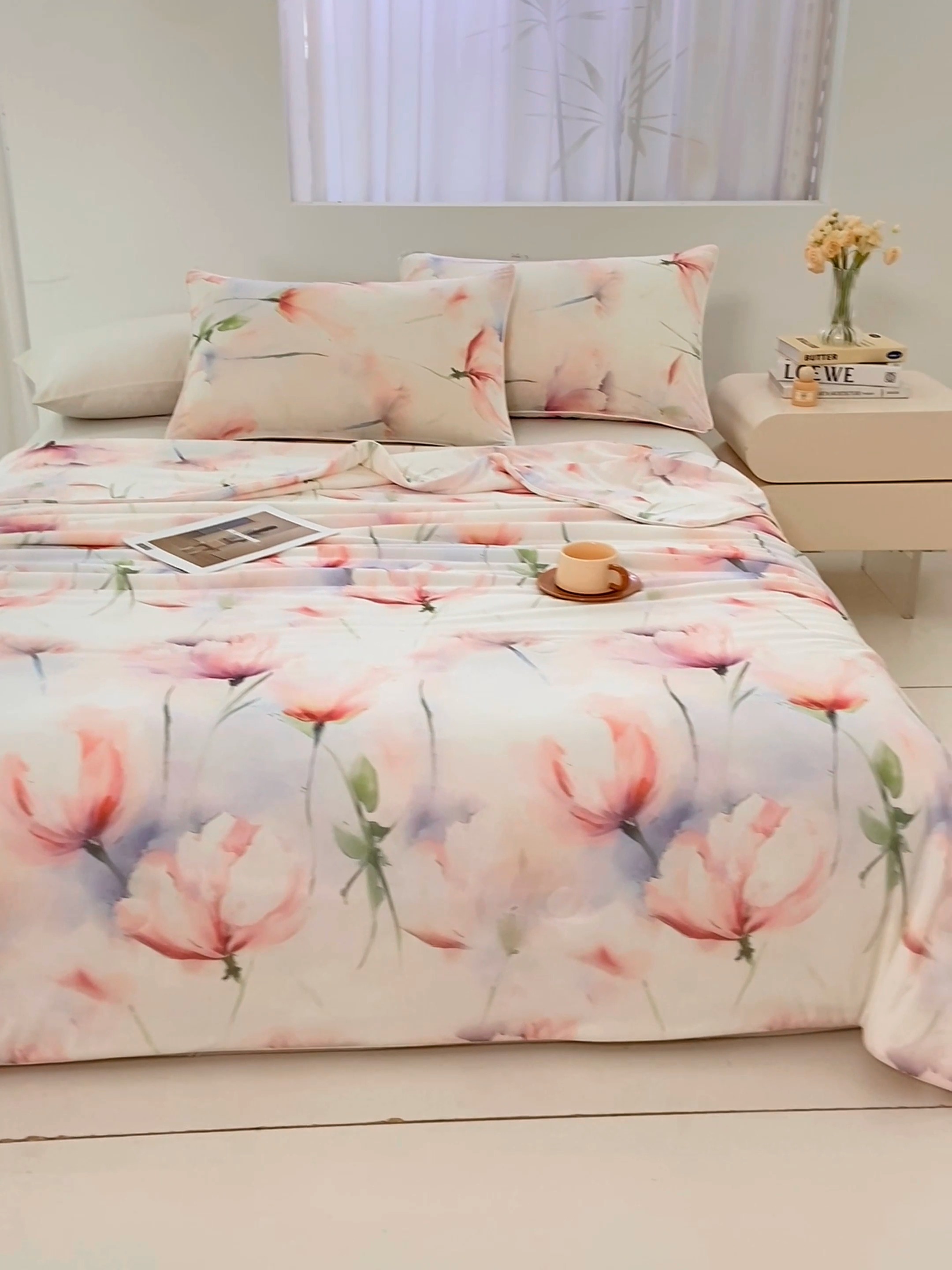 91家纺网 家纺一手货源 找家纺 2026新款3D数码印花有氨凉感丝夏被冰丝夏凉被空调被填充大豆纤维夏被 叶柔苏夏