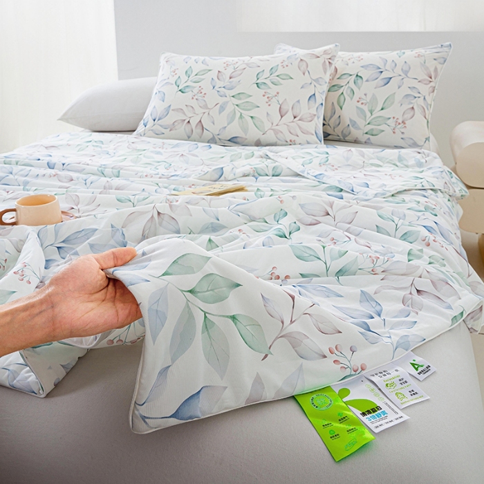 91家纺网 家纺一手货源 找家纺 2026新款3D数码印花有氨凉感丝夏被冰丝夏凉被空调被填充大豆纤维夏被 幽兰花谷