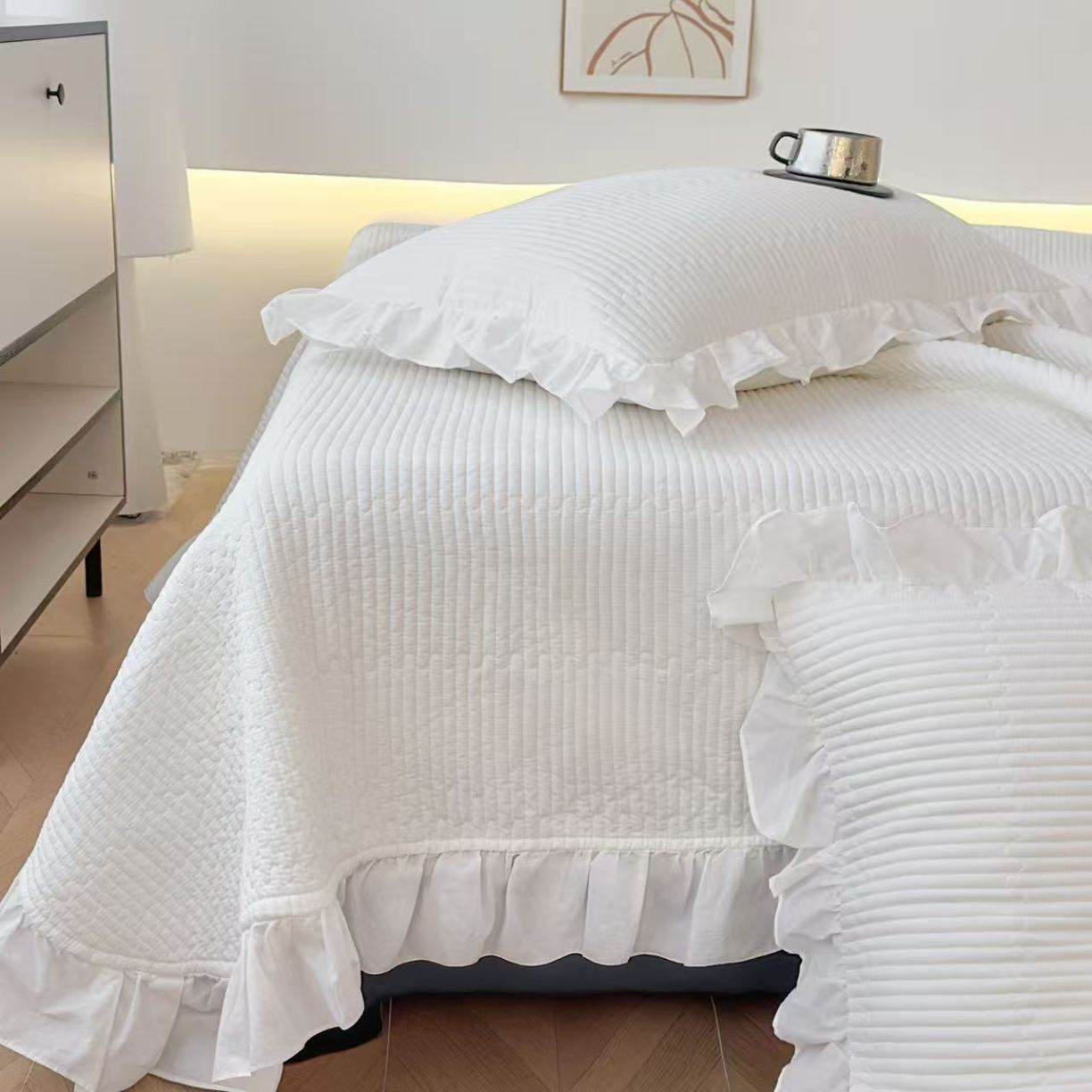 91家纺网 家纺一手货源 找家纺 （总）纯棉水洗棉床盖 花边60S双面全棉砂洗床盖三件套绗缝夹棉床单